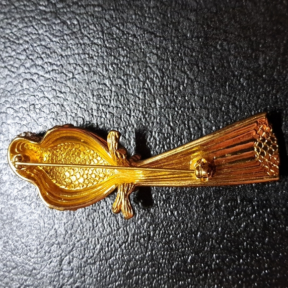 Vintage Swarovski Parrot Brooch - Picture 5 of 6